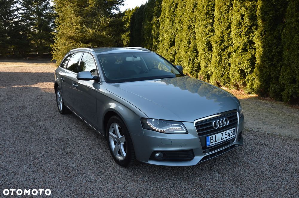 Audi A4 Avant - 1