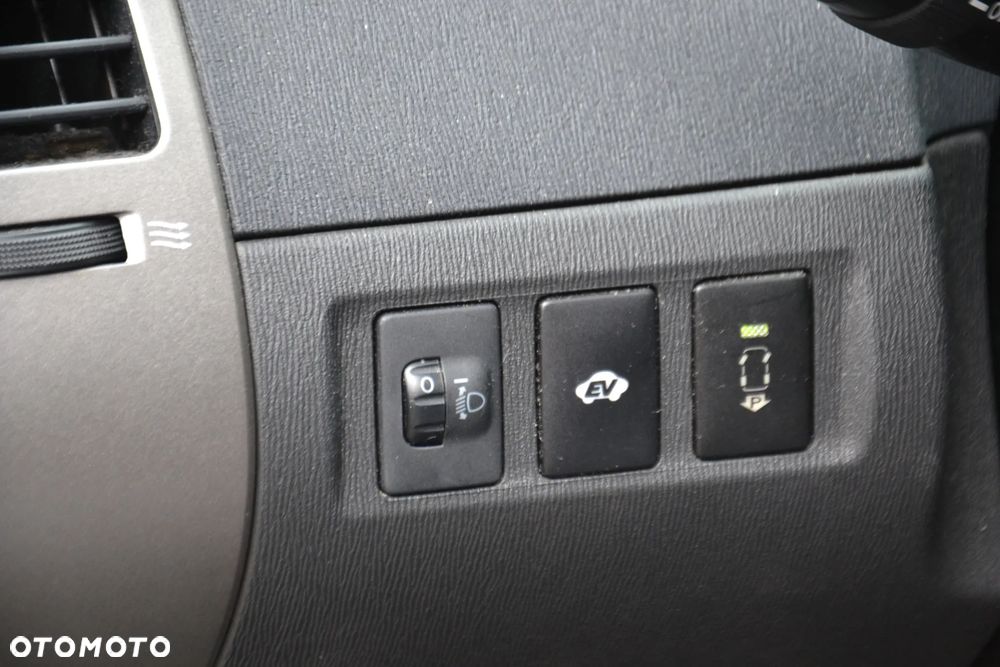 Toyota Prius 1.5 VVT-i Sol (nav) - 16