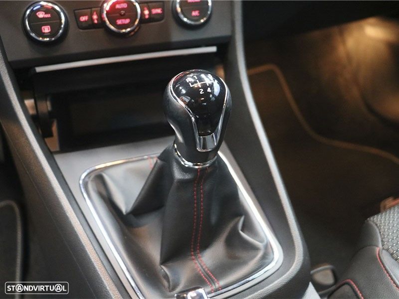SEAT Leon 2.0 TDI FR S/S - 18