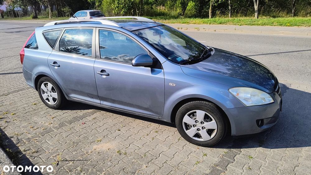 Kia Ceed - 3