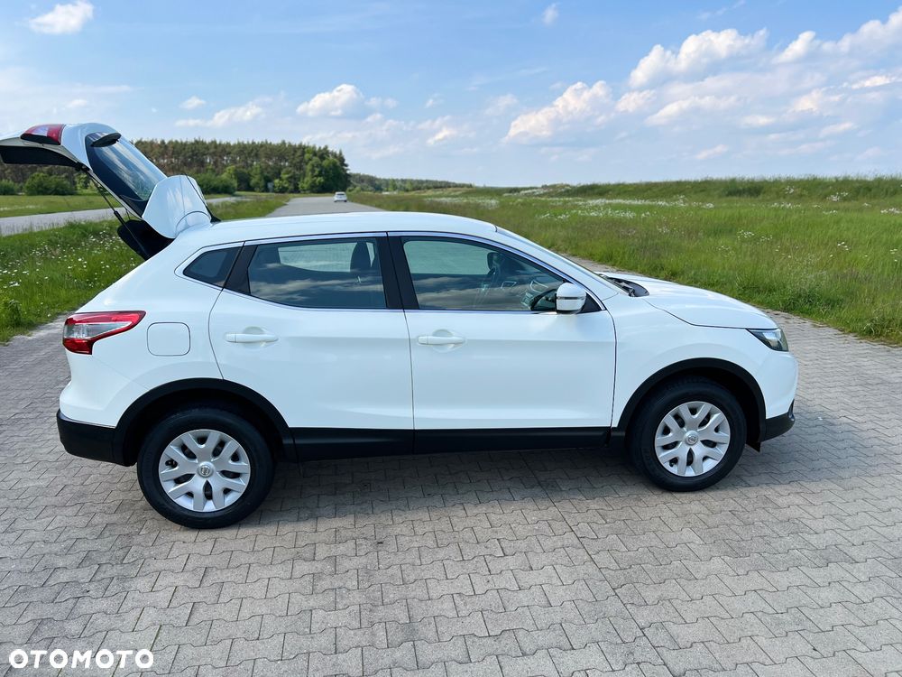 Nissan Qashqai 1.2 DIG-T Acenta EU6 - 12