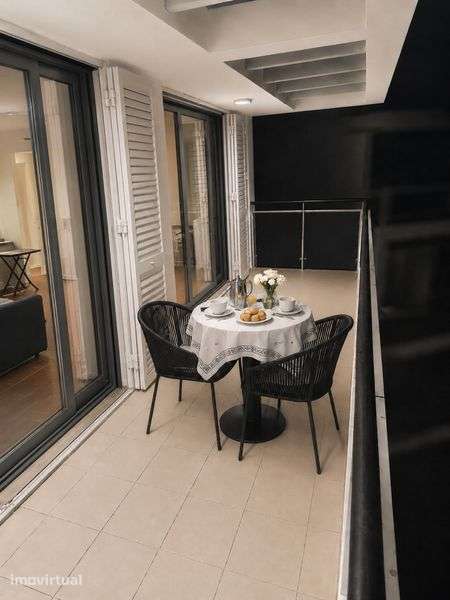 T1 anual a 600 m da Praia da Oura | 2 WC, varanda e AC - Grande imagem: 3/10