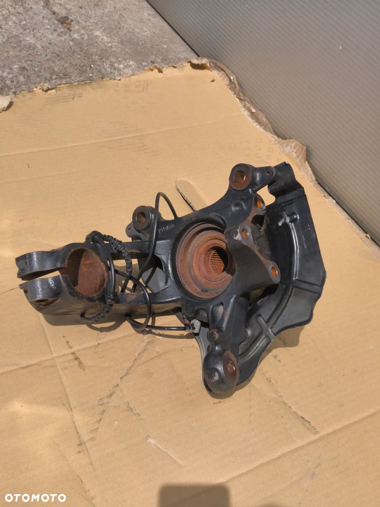 Piasta 5x118 zwrotnica lewy przód Fiat Ducato III Jumper Boxer 2007-2026 mały rozstaw 15 - 4
