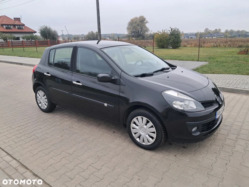 Renault Clio - 3