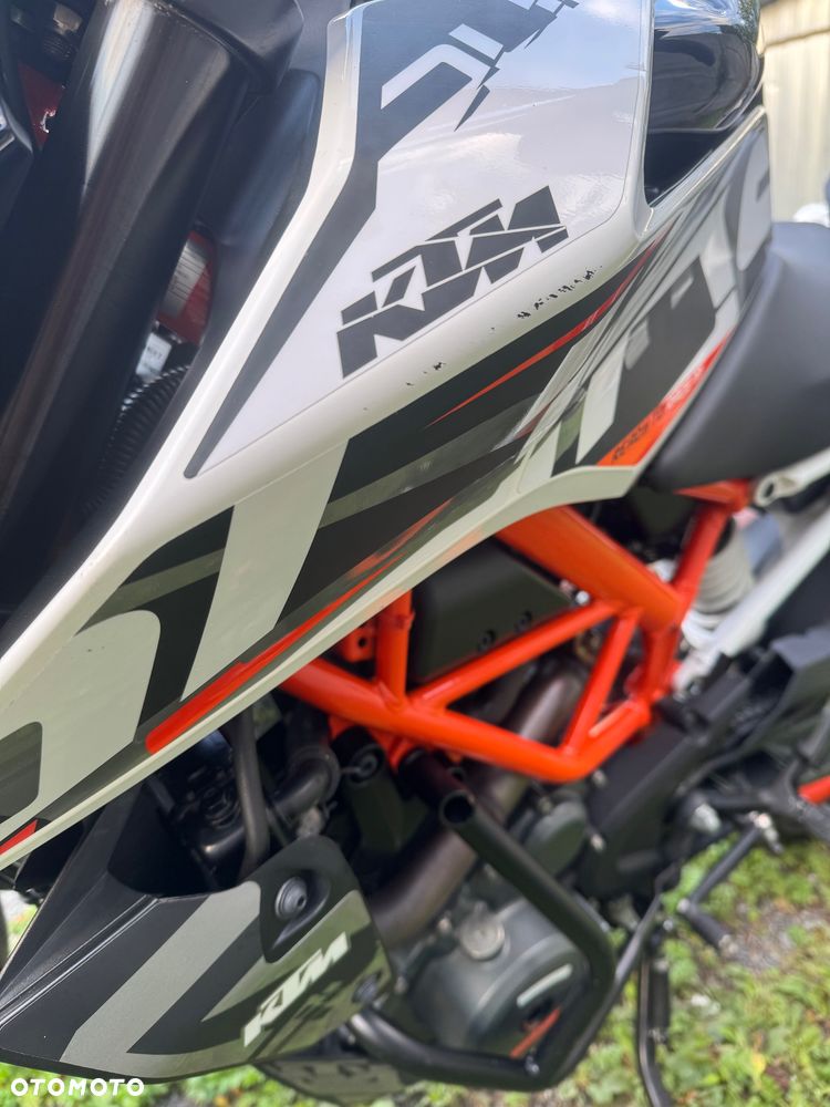 KTM Duke 390 - 17