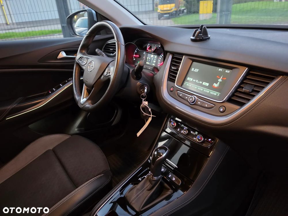 Opel Grandland X 1.2 T GPF Edition S&S - 13