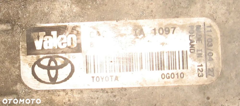 chłodnica intercoolera AVENSIS T25 2.0 D4D TOYOTA - 4