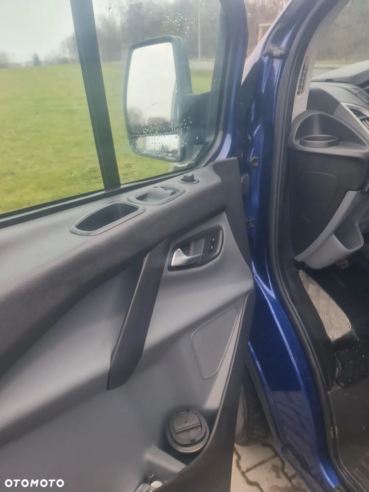 Ford Transit Custom - 8