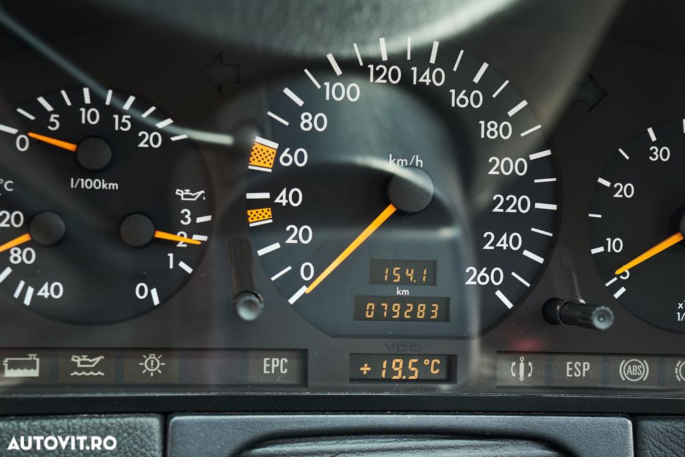 Mercedes-Benz CL 600 - 22