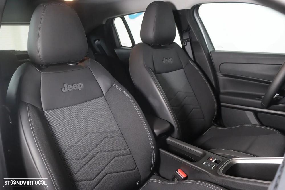 Jeep Avenger 54 kWh Altitude - 14