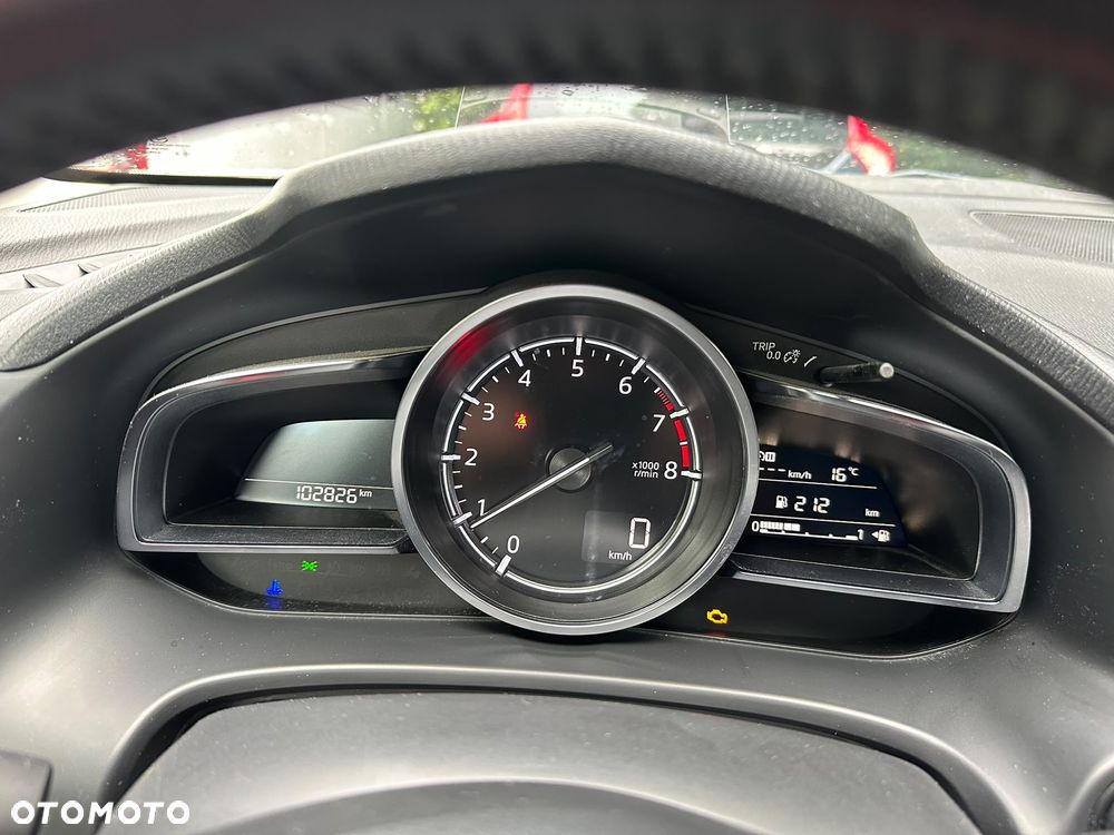 Mazda 3 SKYACTIV-G 120 Signature+ - 12