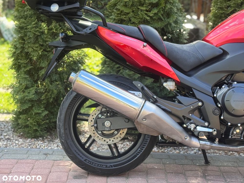Honda CBF - 9