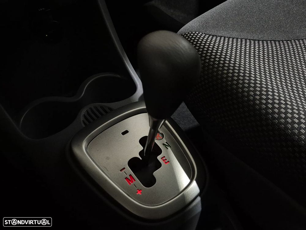 Toyota Aygo 1.0 Plus Sport Pack MM - 13