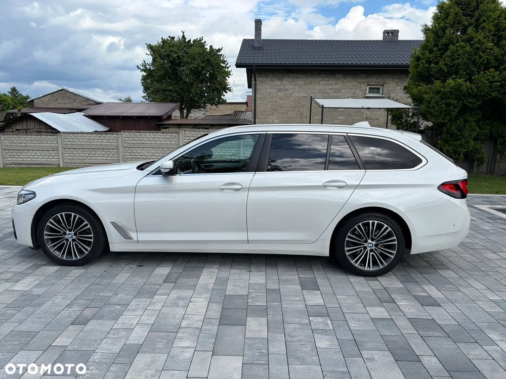 BMW Seria 5 520d Luxury Line - 7