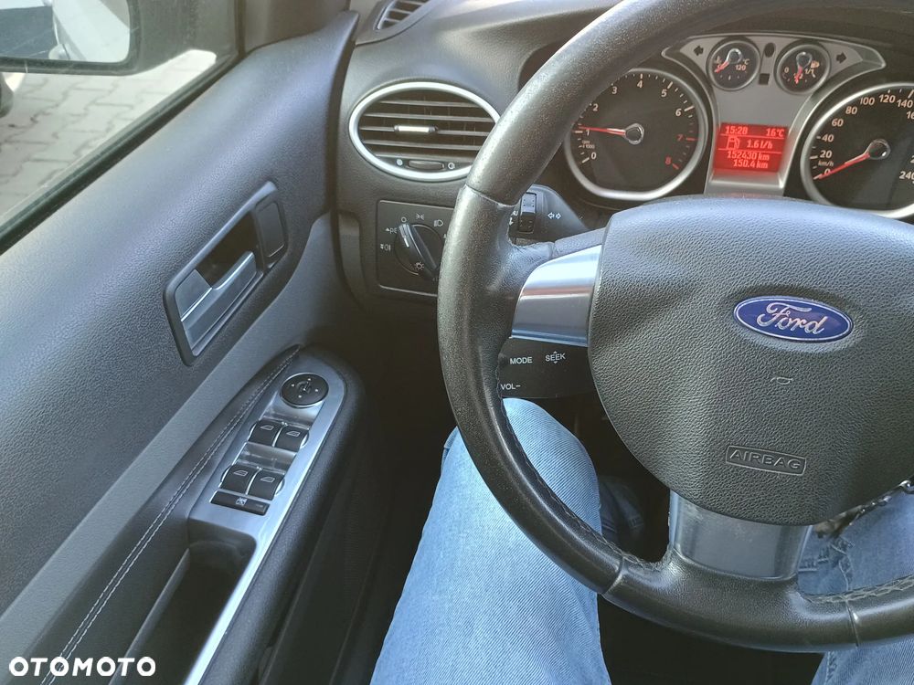Ford Focus 1.6 Platinium X - 7