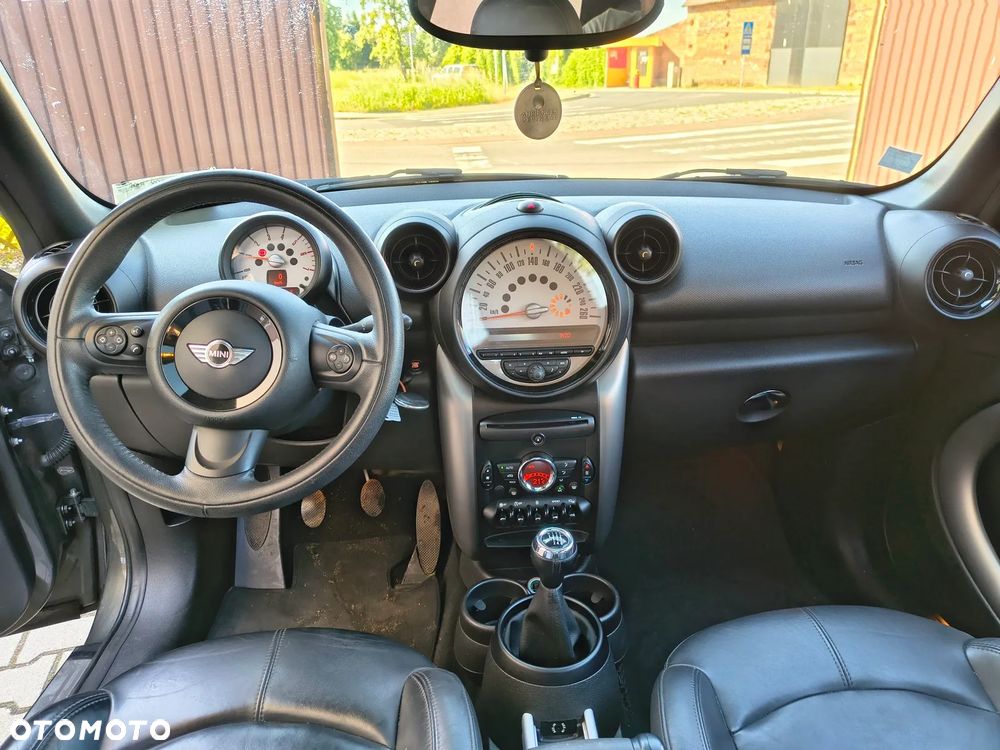 MINI Countryman Cooper D - 17