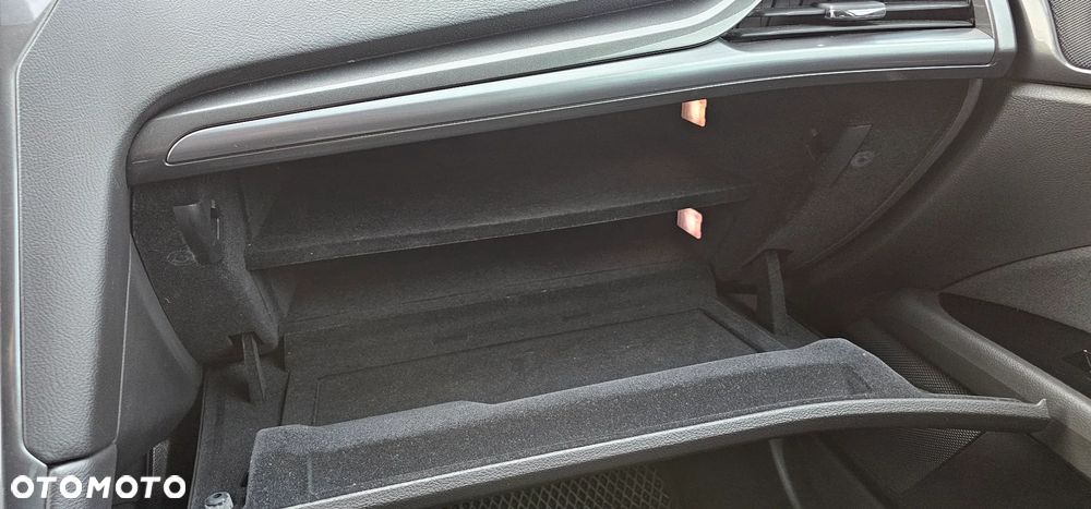 Ford Mondeo 2.0 EcoBlue Titanium - 9