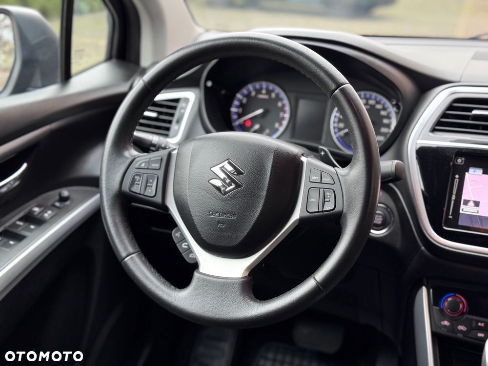 Suzuki SX4 S-Cross 1.0 T Premium 4WD - 12