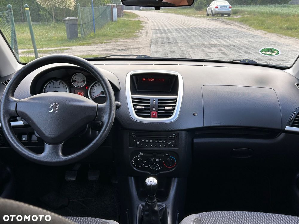 Peugeot 206 plus 60 Generation - 26