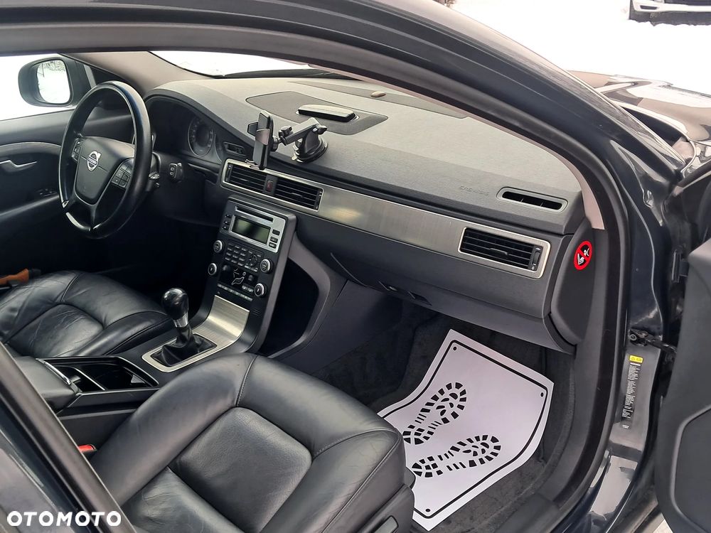 Volvo V70 2.0D Momentum - 19