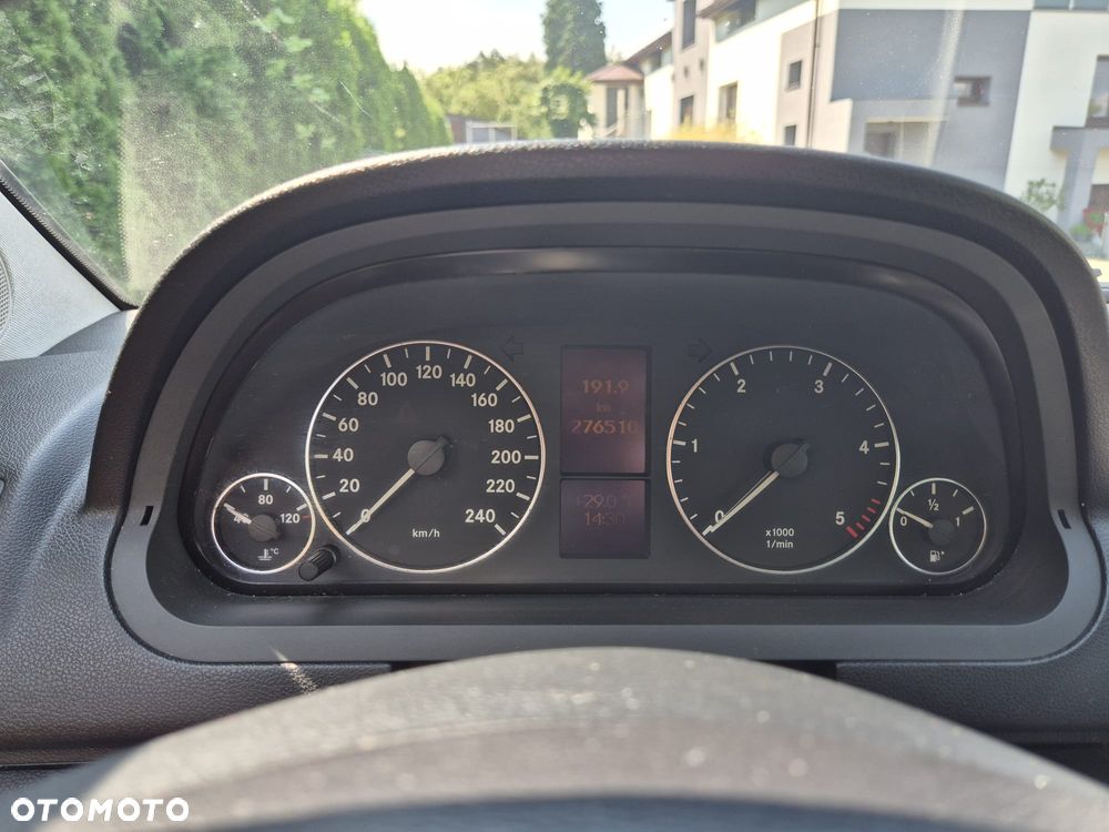 Mercedes-Benz Klasa A 200 CDI Avantgarde - 5