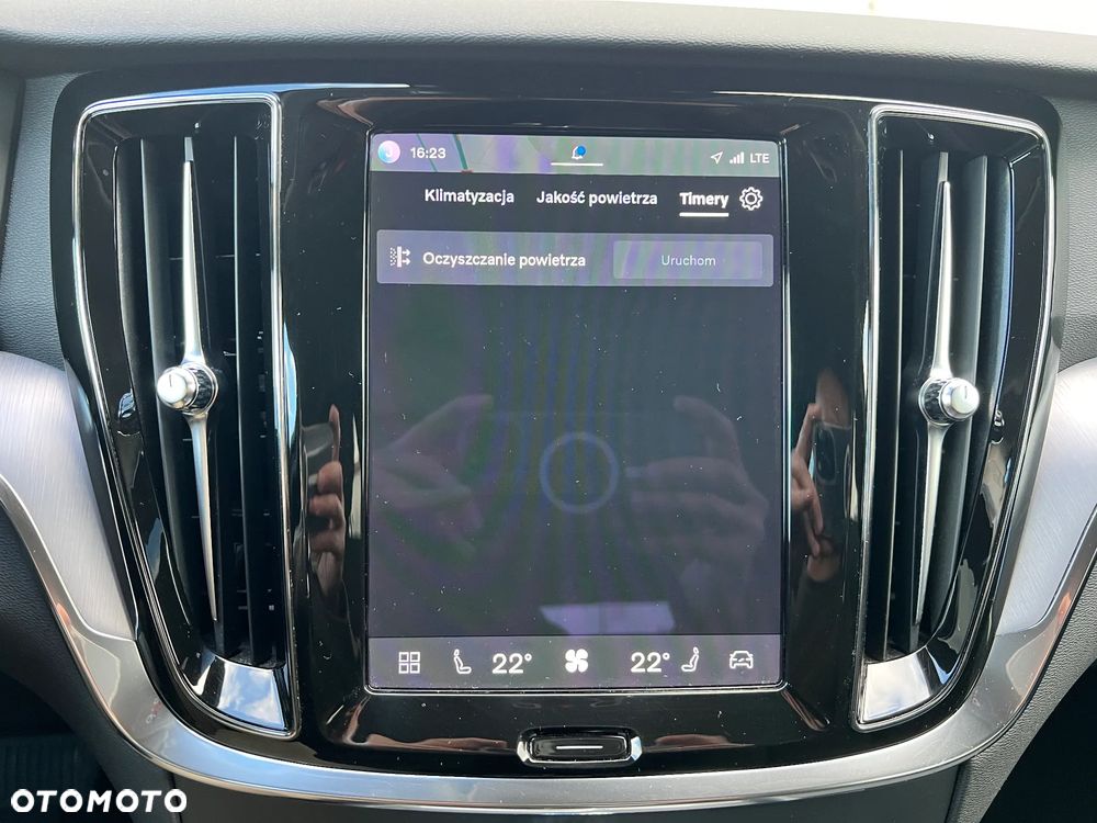 Volvo V60 B4 D Core - 25
