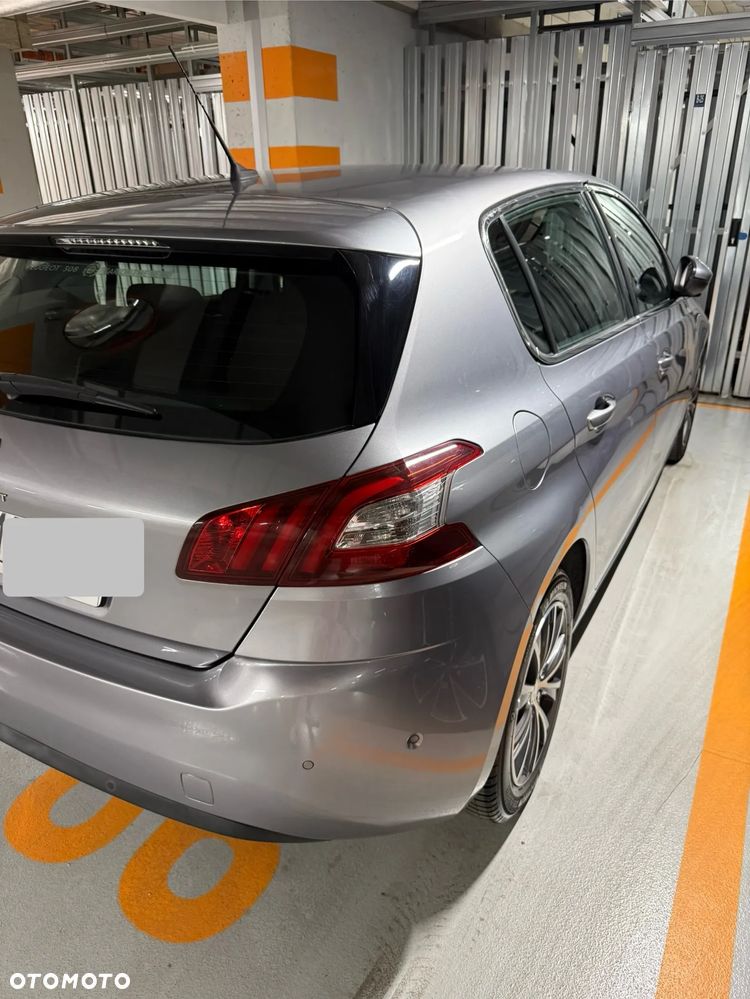 Peugeot 308 1.2 PureTech Allure S&S - 20