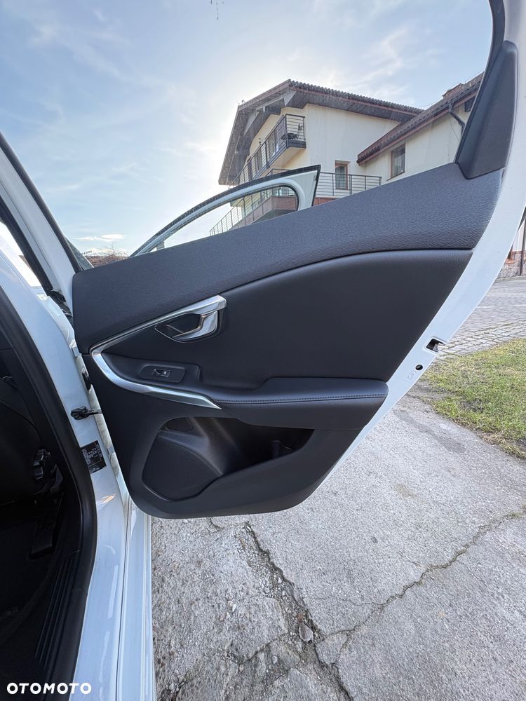 Volvo V40 D3 Geartronic Inscription - 20