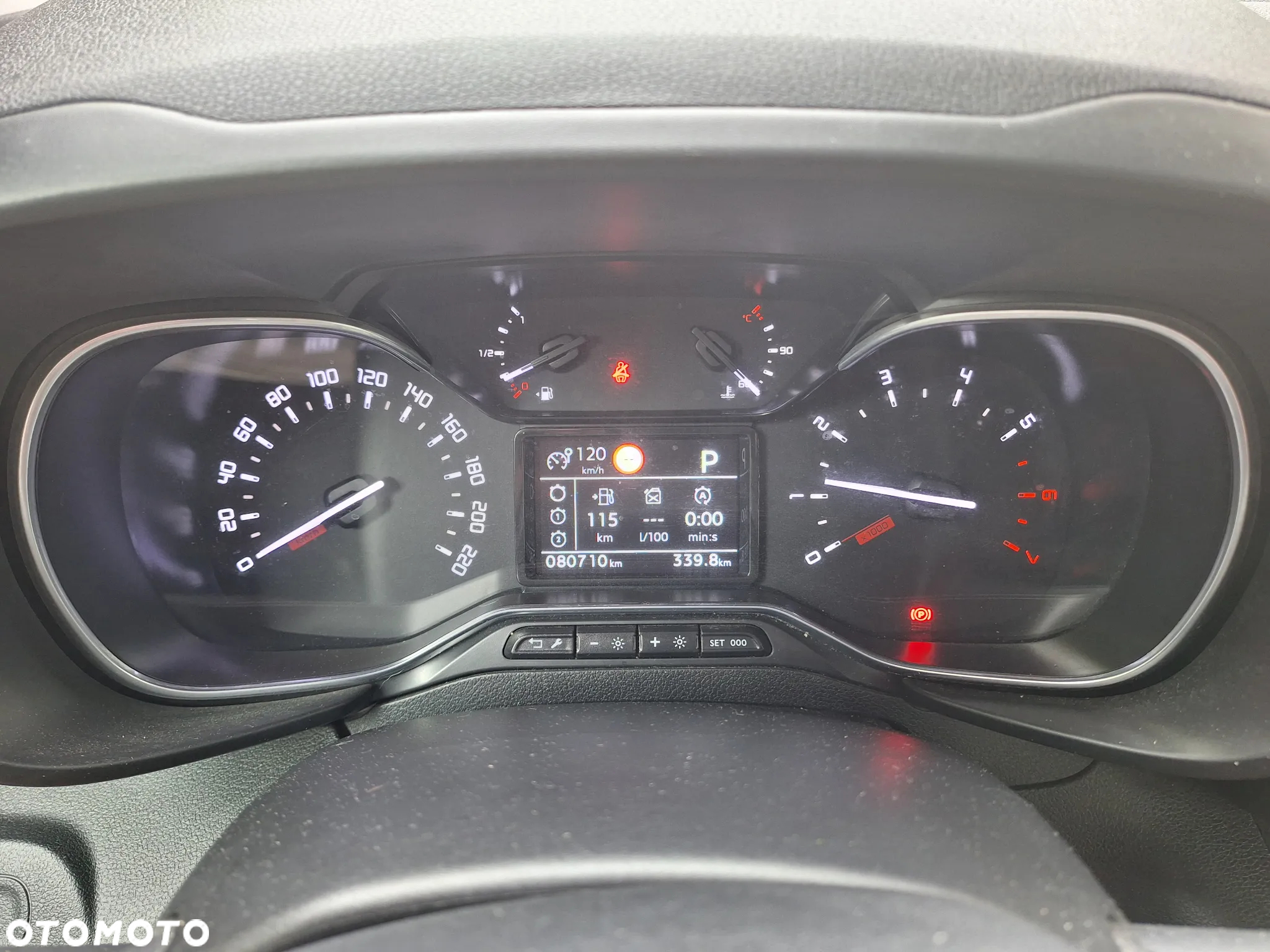 Citroën Berlingo M 1.2 PureTech Feel S&S - 12