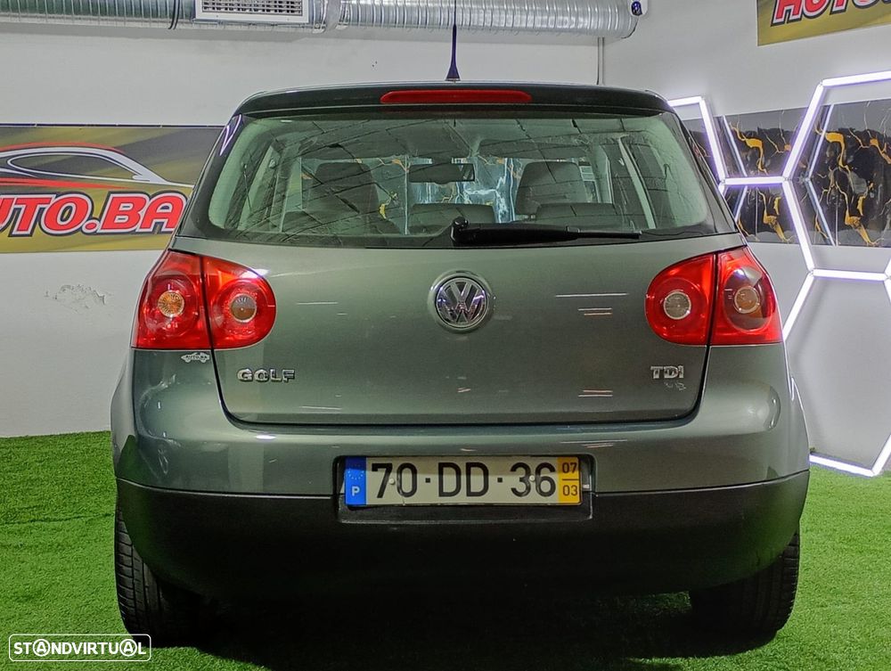 VW Golf 1.9 TDi 6V Confortline - 38