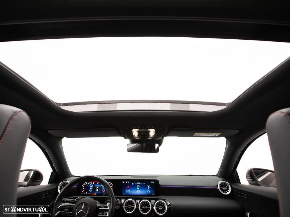 Mercedes-Benz A 200 7G-DCT AMG Line Advanced Plus - 13