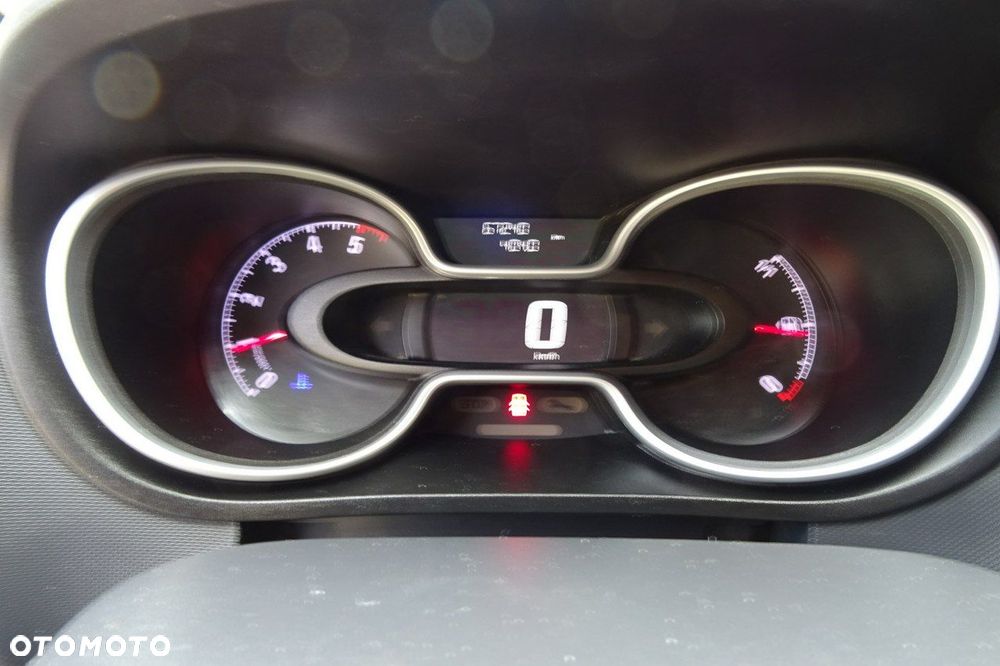 Opel Vivaro - 17