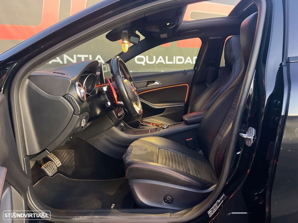 Mercedes-Benz A 220 d 7G-DCT AMG Line - 14