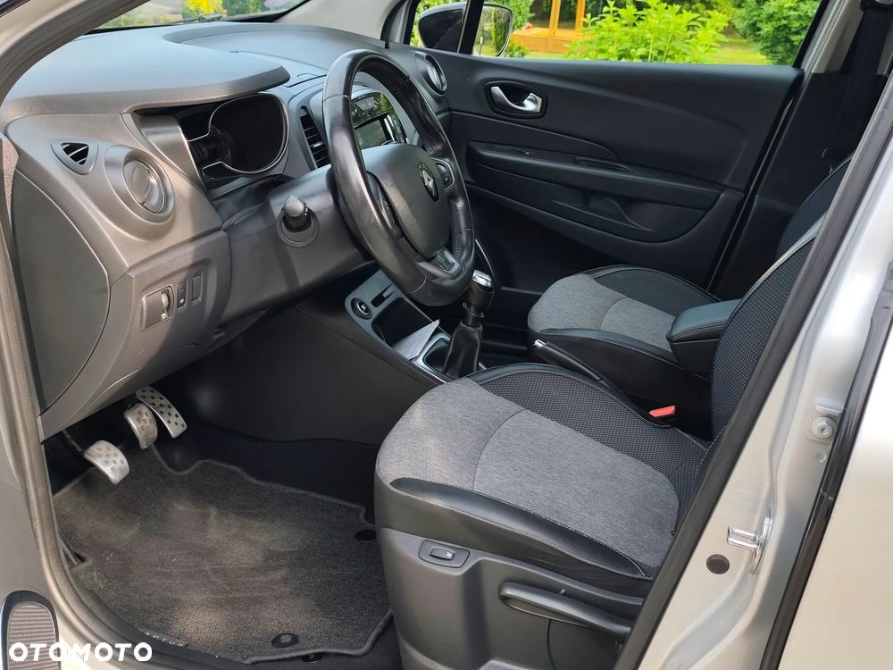 Renault Captur - 17