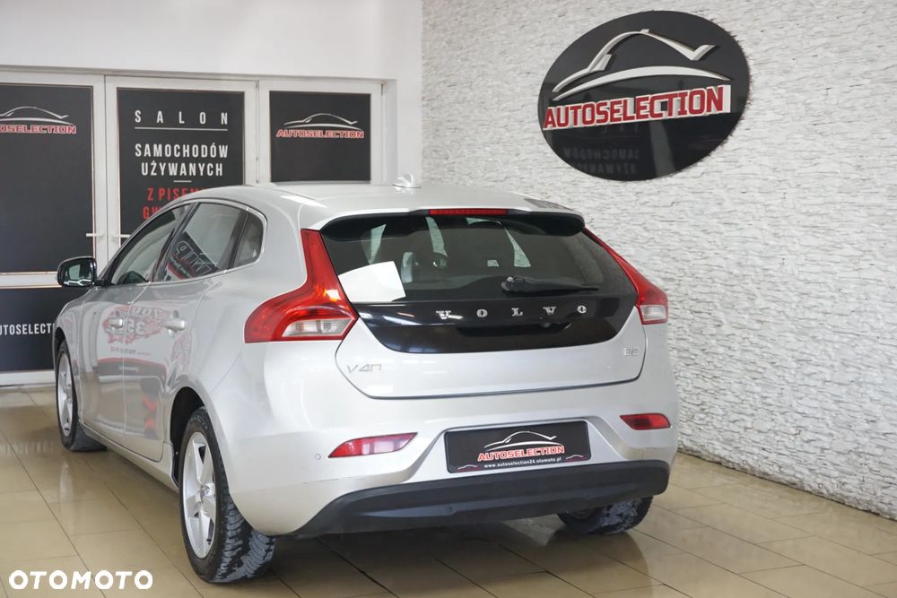 Volvo V40 - 4
