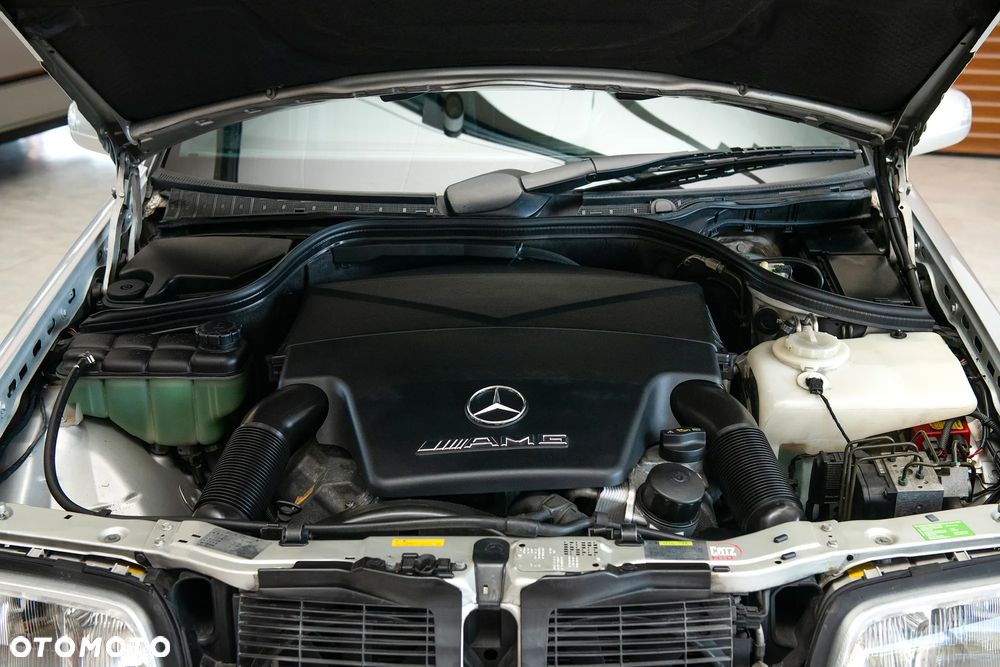 Mercedes-Benz Klasa C 43 AMG - 15