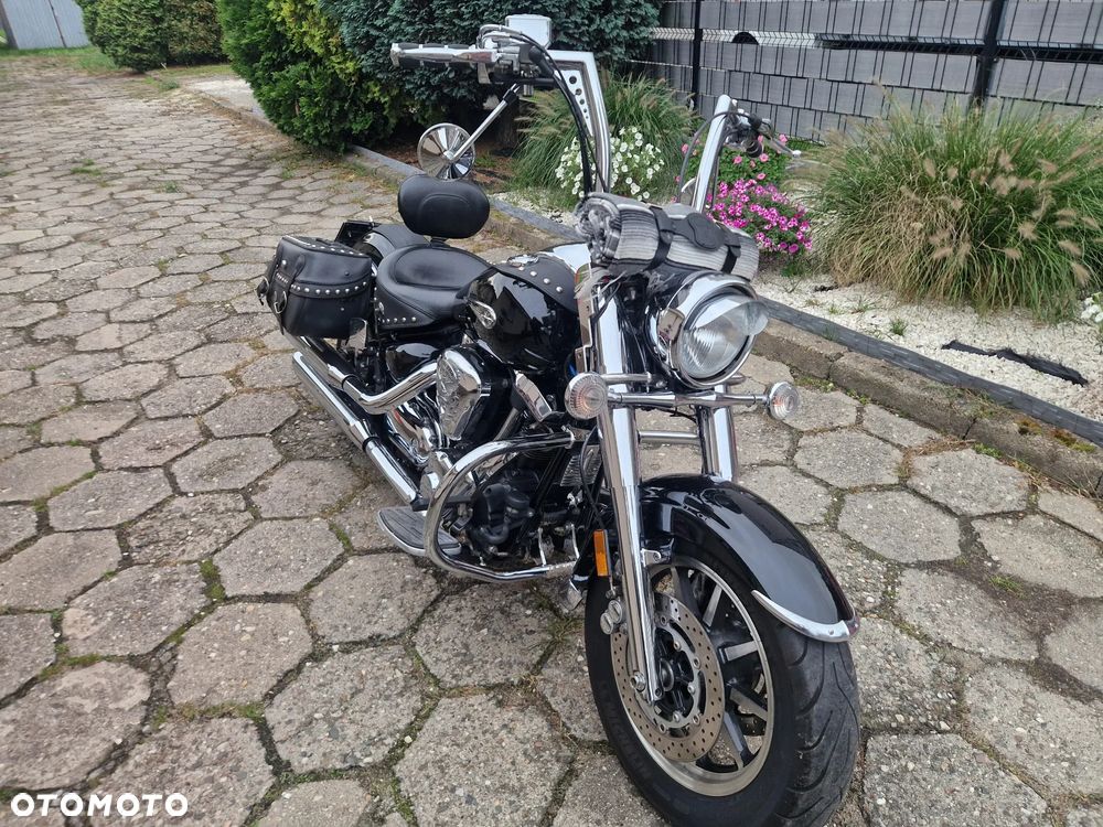 Yamaha Road Star - 4