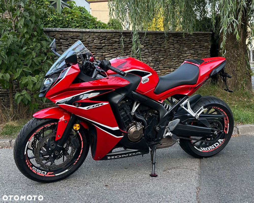 Honda CBR - 4