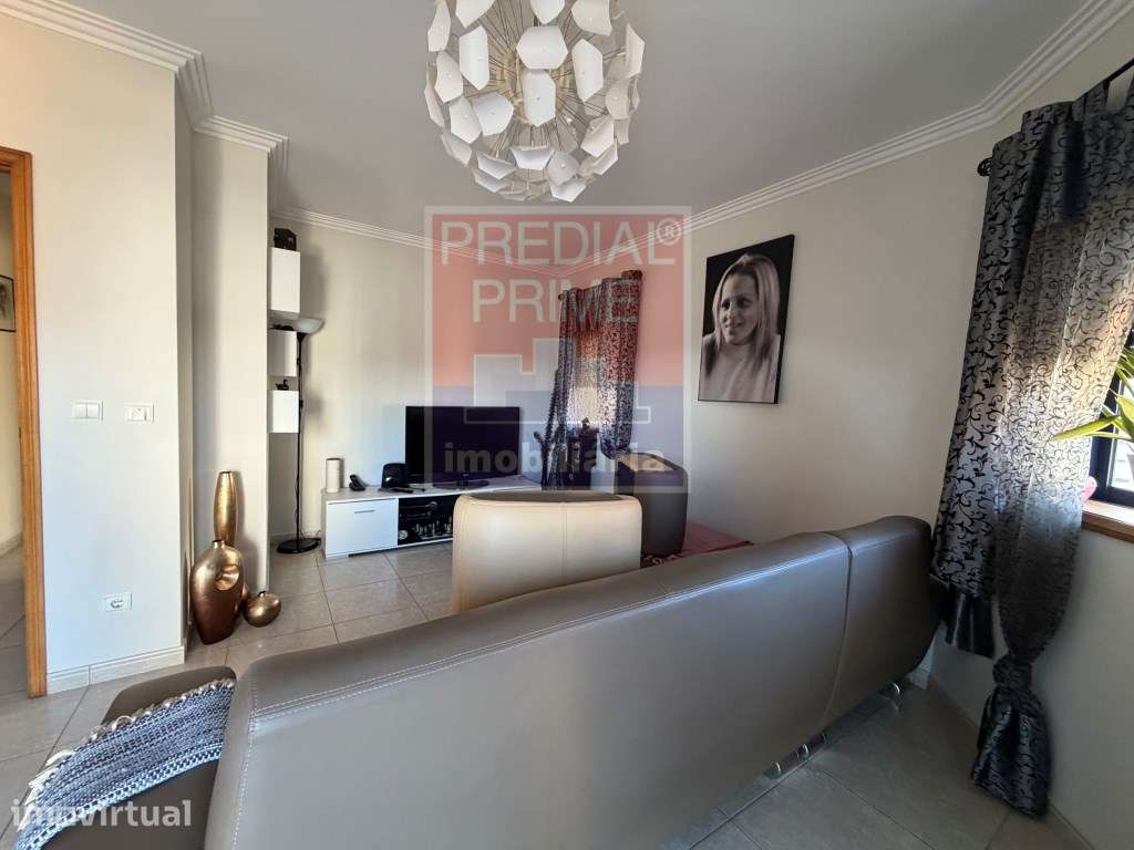 APARTAMENTO T3 NO FURADOURO - Grande imagem: 4/20
