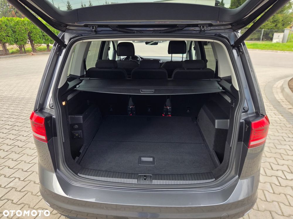 Volkswagen Touran 1.4 TSI (BlueMotion Technology) Highline - 13