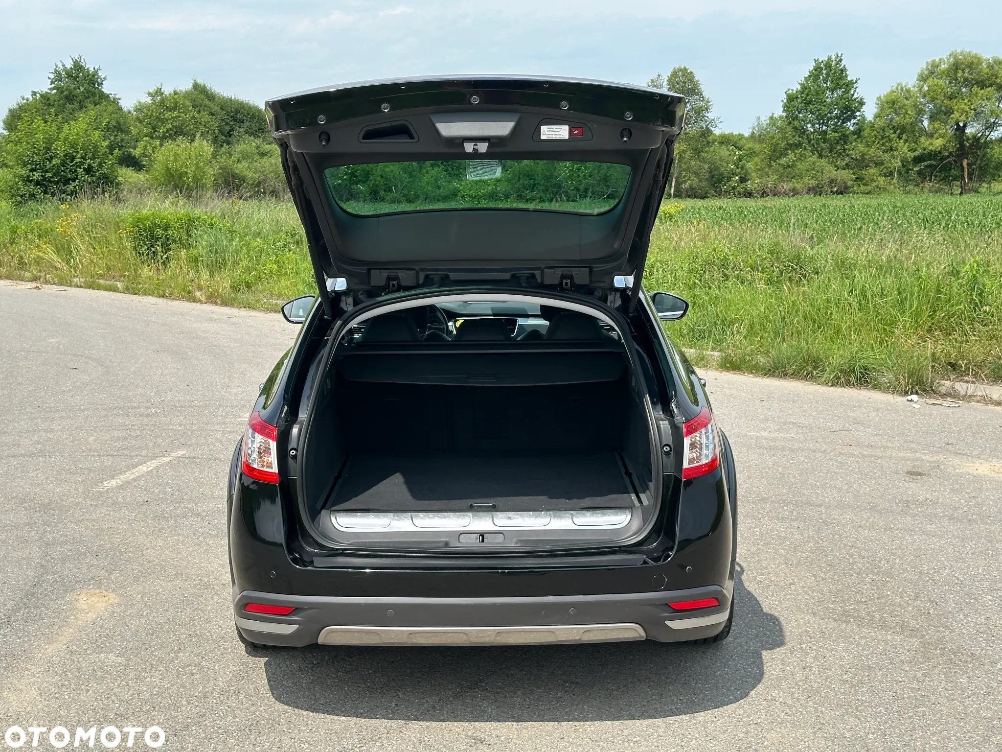 Peugeot 508 RXH 2.0 HDi HYbrid4 - 9