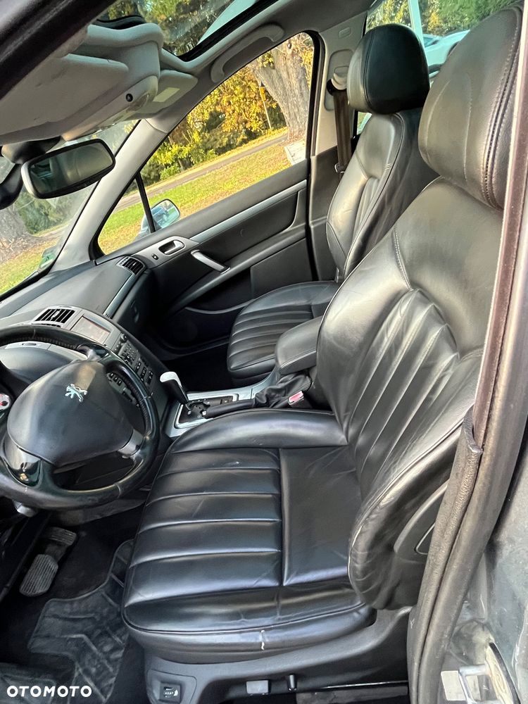 Peugeot 407 - 12