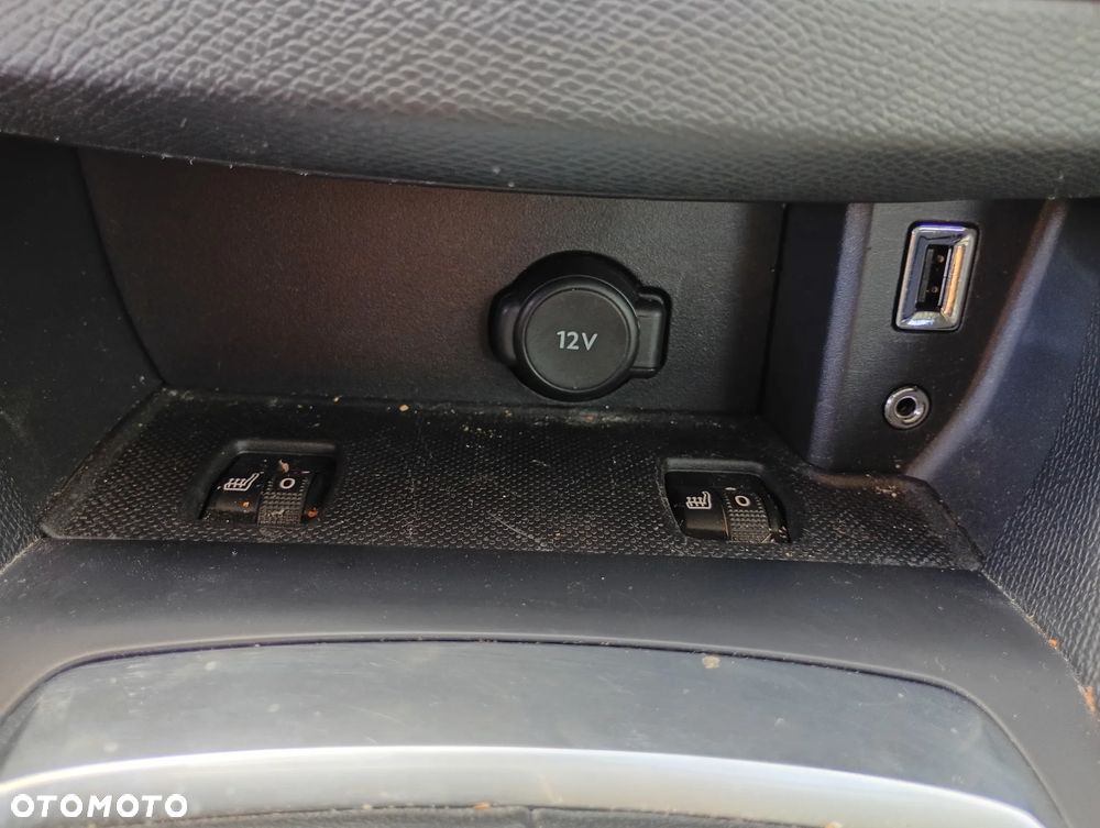 Peugeot 308 SW 1.6 BlueHDi Access S&S - 7