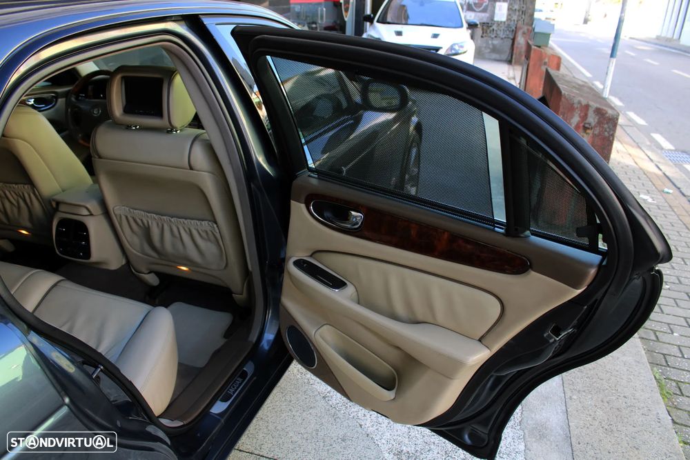 Jaguar XJ XJ6 2.7 D V6 Executive - 26