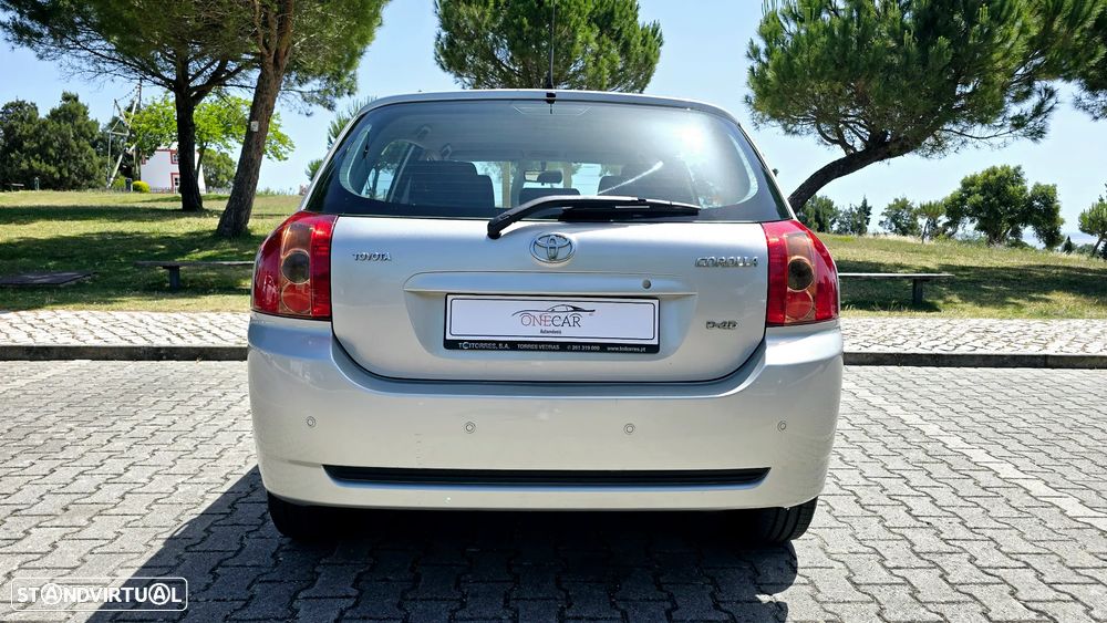 Toyota Corolla 1.4 D-4D Sol - 17