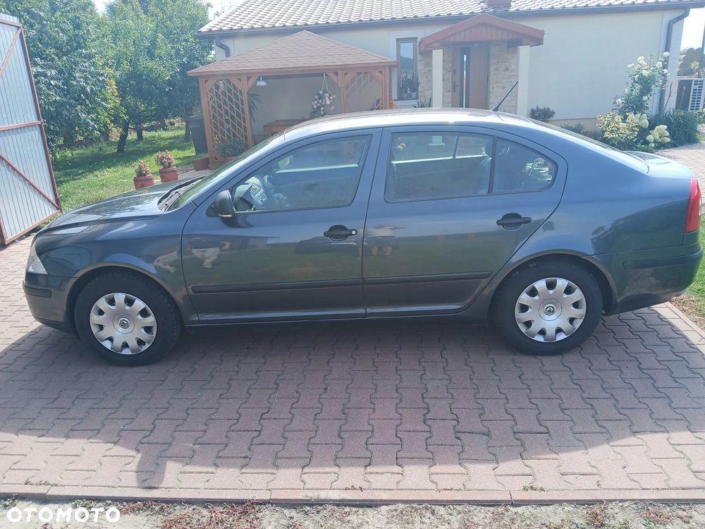 Skoda Octavia 1.4 Ambiente - 3