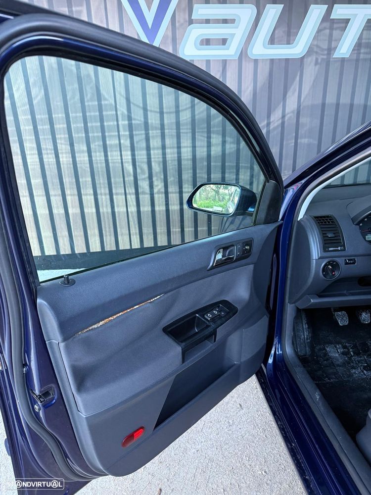 VW Polo 1.2 Trendline - 12