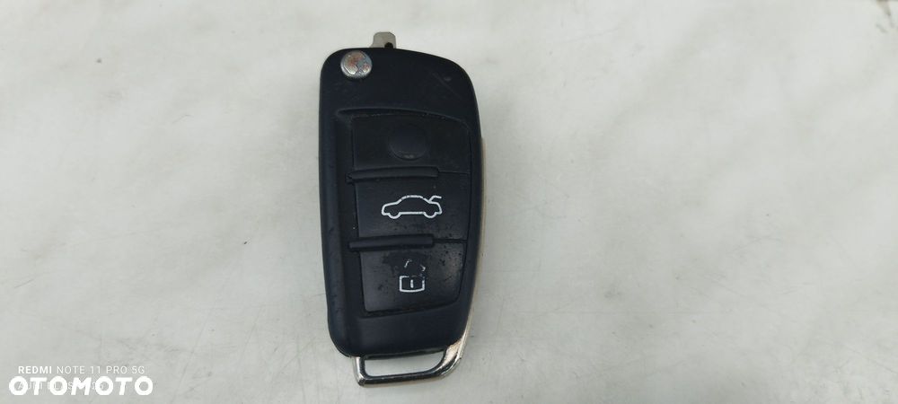 Moduł Komfortu z Pilotem Audi A4 B7 1.9 TDI Manual Sedan 2007 rok Części Blask Gołdap - 3