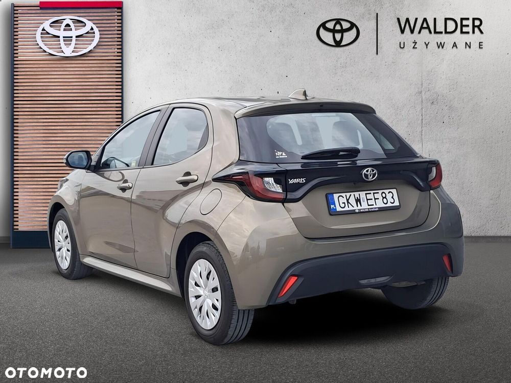 Toyota Yaris 1.0 Comfort - 4