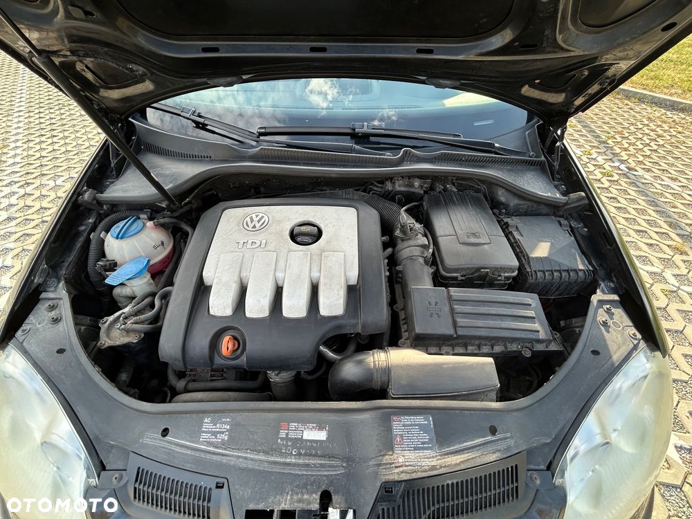 Volkswagen Golf 2.0 TDI DPF Comfortline - 10